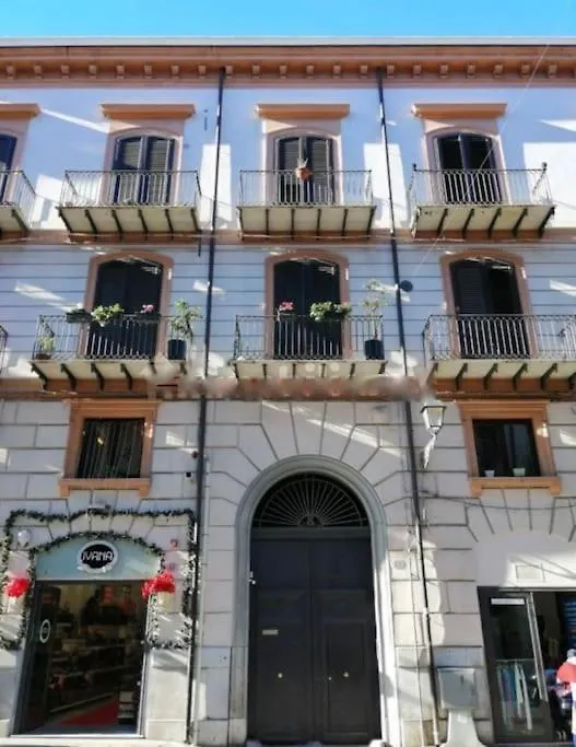 The Unique Loft Maqueda - In The City Centre Palermo Apartamento